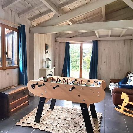 فيلا Le Terrier Maison De Campagne 250 M2 Grande Capacite 20 Couchages, 4500M2 De Terrain Saint-Pierre-du-Chemin المظهر الخارجي الصورة