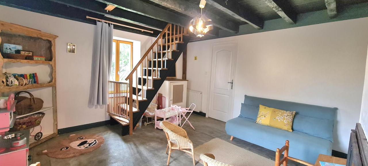 فيلا Le Terrier Maison De Campagne 250 M2 Grande Capacite 20 Couchages, 4500M2 De Terrain Saint-Pierre-du-Chemin المظهر الخارجي الصورة