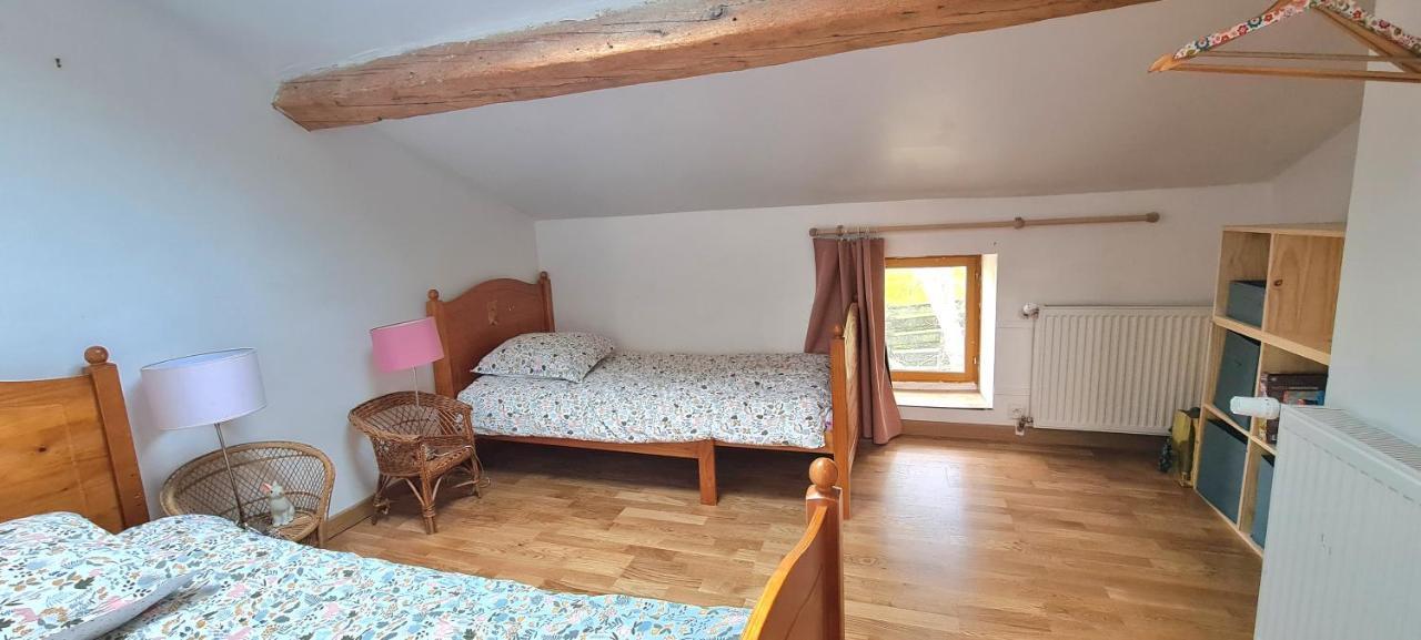 فيلا Le Terrier Maison De Campagne 250 M2 Grande Capacite 20 Couchages, 4500M2 De Terrain Saint-Pierre-du-Chemin المظهر الخارجي الصورة