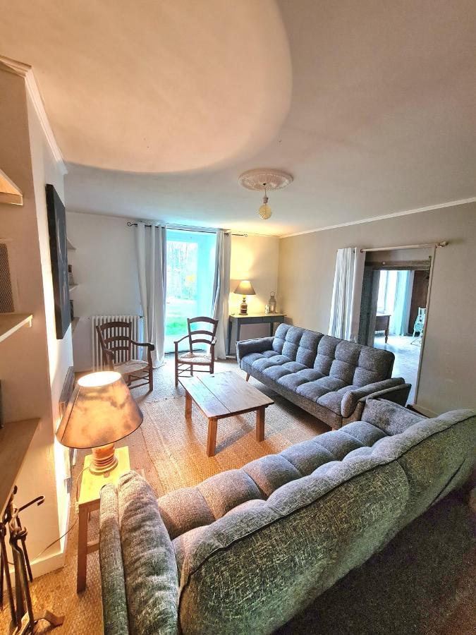 فيلا Le Terrier Maison De Campagne 250 M2 Grande Capacite 20 Couchages, 4500M2 De Terrain Saint-Pierre-du-Chemin المظهر الخارجي الصورة