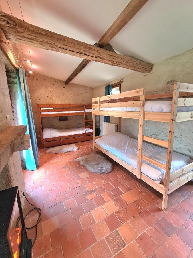 فيلا Le Terrier Maison De Campagne 250 M2 Grande Capacite 20 Couchages, 4500M2 De Terrain Saint-Pierre-du-Chemin المظهر الخارجي الصورة