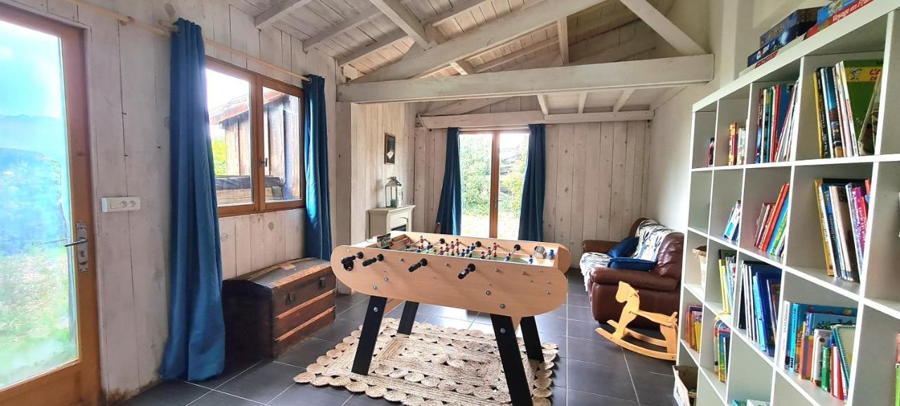 فيلا Le Terrier Maison De Campagne 250 M2 Grande Capacite 20 Couchages, 4500M2 De Terrain Saint-Pierre-du-Chemin المظهر الخارجي الصورة