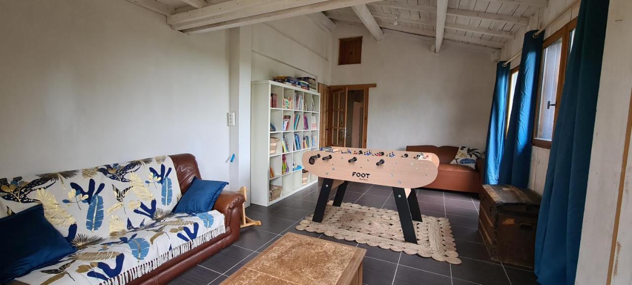 فيلا Le Terrier Maison De Campagne 250 M2 Grande Capacite 20 Couchages, 4500M2 De Terrain Saint-Pierre-du-Chemin المظهر الخارجي الصورة