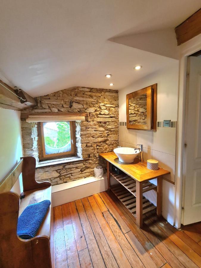 فيلا Le Terrier Maison De Campagne 250 M2 Grande Capacite 20 Couchages, 4500M2 De Terrain Saint-Pierre-du-Chemin المظهر الخارجي الصورة