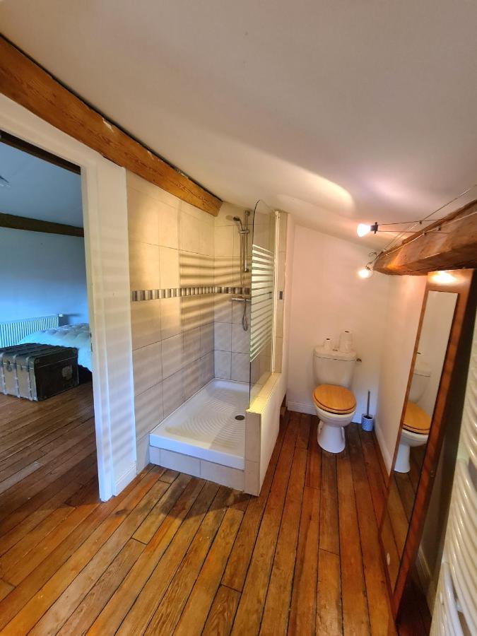 فيلا Le Terrier Maison De Campagne 250 M2 Grande Capacite 20 Couchages, 4500M2 De Terrain Saint-Pierre-du-Chemin المظهر الخارجي الصورة